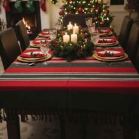 decoración navidad mesa comedor, mantel navideño elegante, mantel rojo verde navidad, ropa de mesa nochebuena, mantel tela gruesa navidad, ideas decoración cena navideña, mantel rectangular fiestas, camino mesa navidad, mantel escocés, mantel rústico navidad, accesorios cocina navidad, regalo navidad hogar.